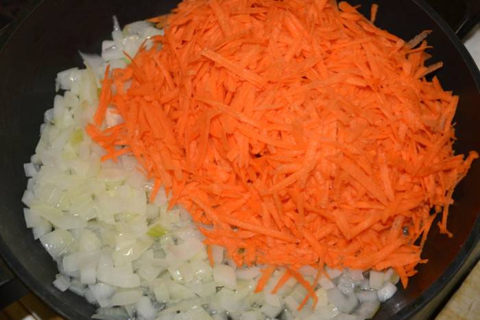 Зажарка для супа из моркови и лука - как заморозить впрок ...