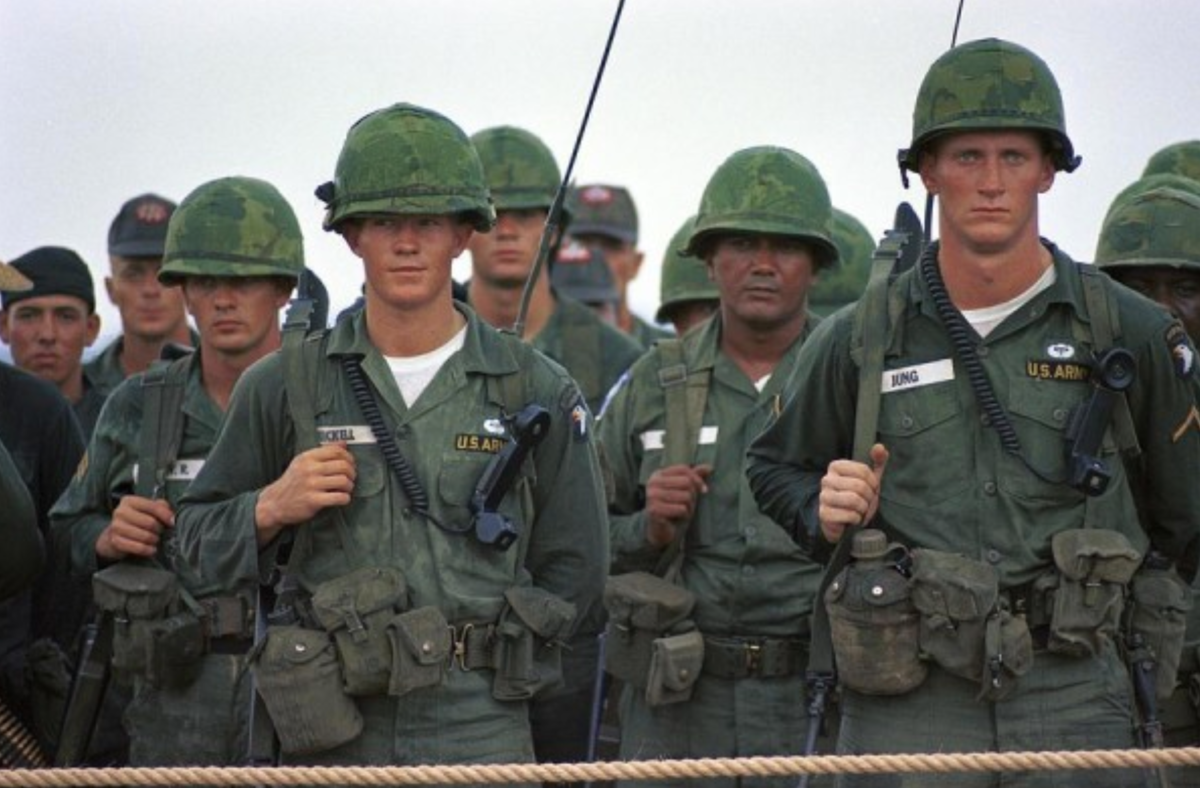 101 Десантная дивизия США во Вьетнаме. Армия США во Вьетнаме 1980. Униформа американской армии во Вьетнаме. Форма армии США 2022.
