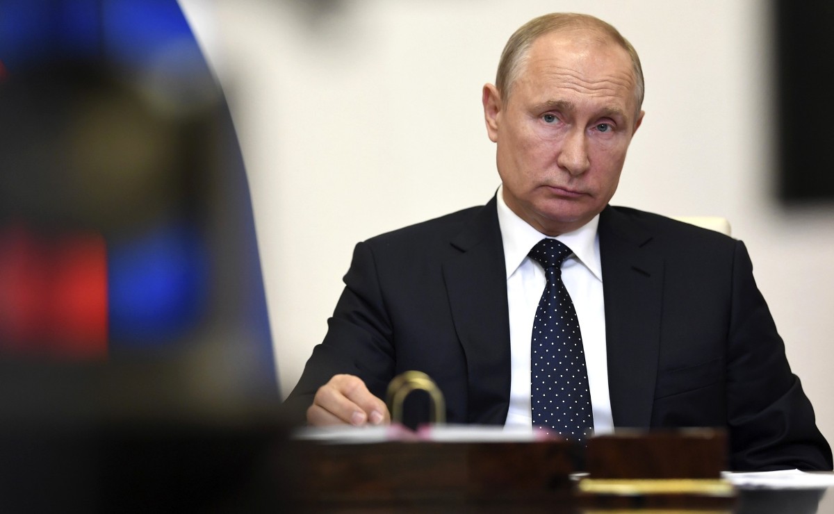 
В Росстате проверили исполнение указа Путина о повышении зарплат бюджетников в 2021 году                2