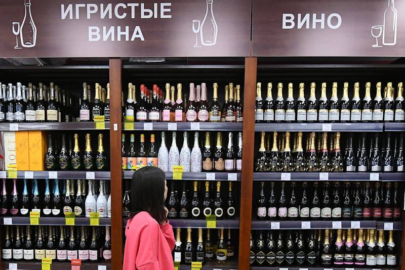 Запретят ли в Москве и других городах РФ продавать алкоголь 9 мая 2024 года