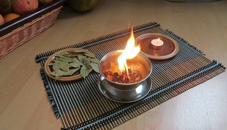 
Ритуалы в Новолуние: как загадать желание на лавровых листах                0