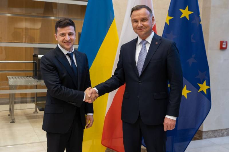 О чем договорились Зеленский и Дуда и почему Украина может стать частью Польши