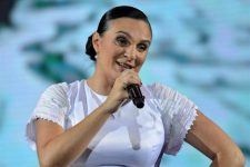 Ваенга богатеет